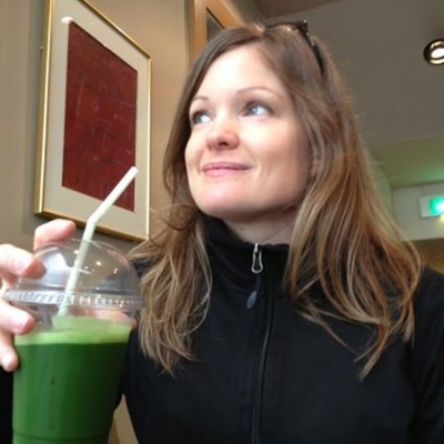 Becki - Relaxing with an iced matcha